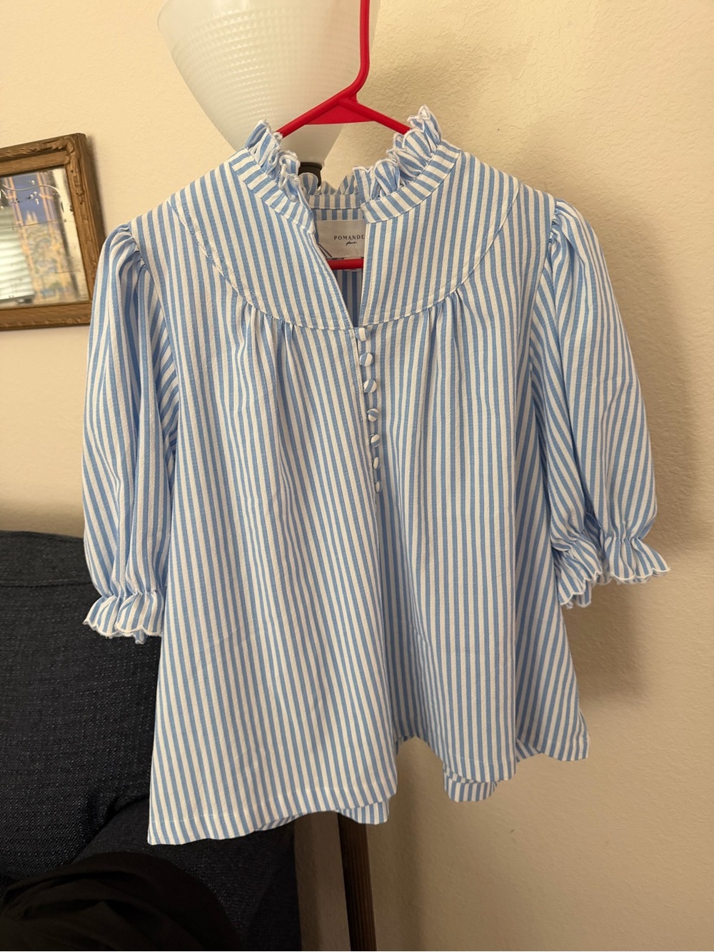 Tuckernuck Pomander Place Selena blue white stripe top Xl